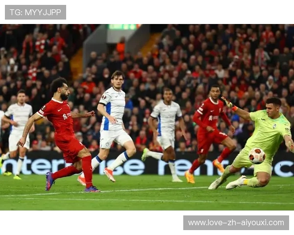 利物浦戈麦斯插上横扫门前,努涅斯补射成功,精彩瞬间定格红军荣耀