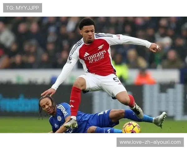 萨卡直塞助攻马丁内利门前补射